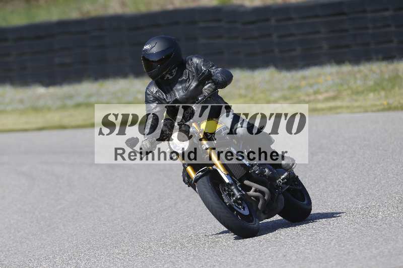 /01 02.04.2026 MAZ ADR/Gruppe gelb Gruppe gruen/4